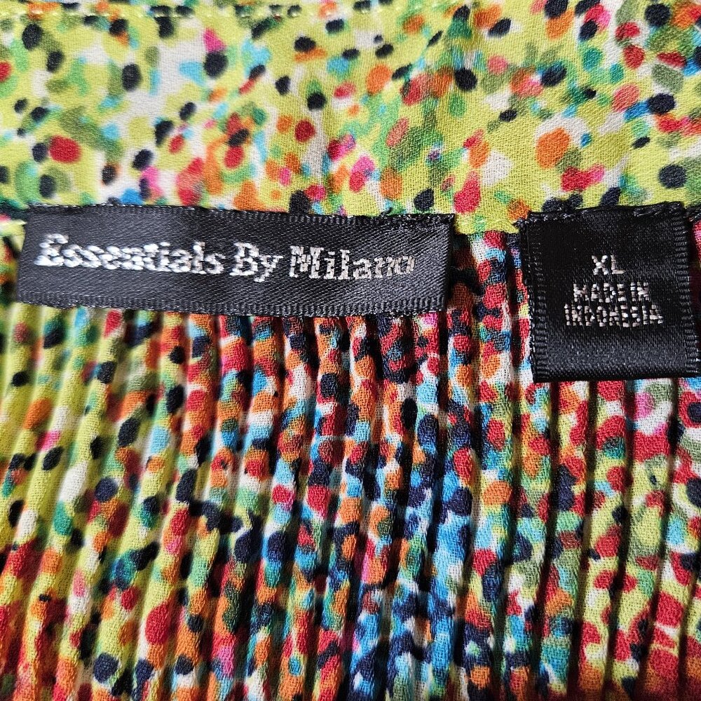 Woman’s Essentials by Milano Colorful Sleeveless Button Down Blouse 1X Like New! - Picture 10 of 15